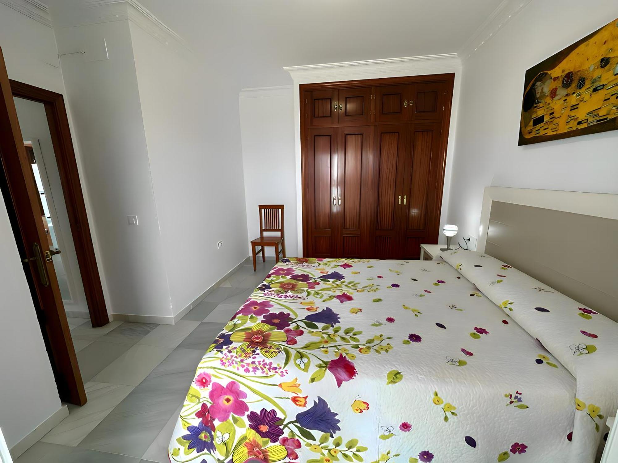 Appartamento Comodo Cerca De La Playa, Solo Familias Y Parejas *