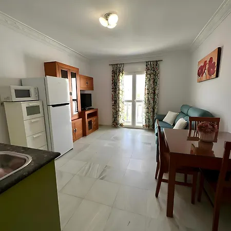 Apartamento Comodo Cerca De La Playa, Solo Familias Y Parejas Conil De La Frontera Exterior photo