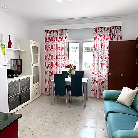Apartamento Comodo Cerca De La Playa, Solo Familias Y Parejas Conil De La Frontera Exterior photo