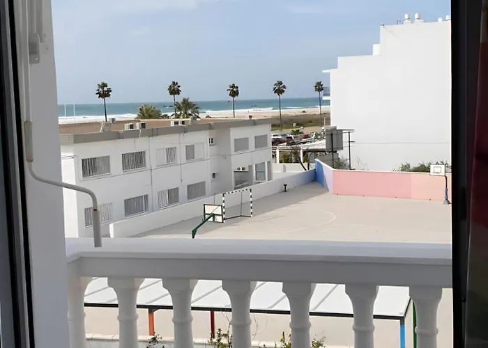 Apartamento Comodo Cerca De La Playa, Solo Familias Y Parejas